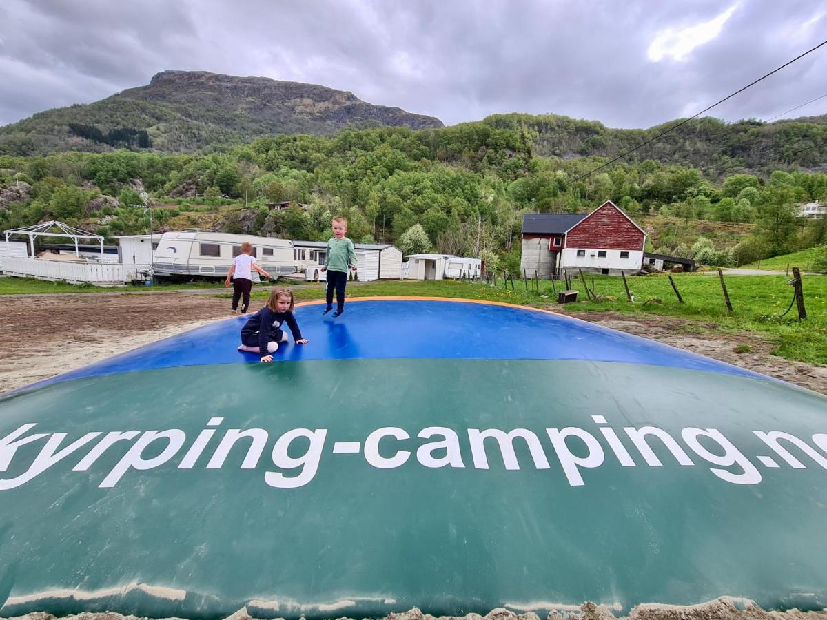 Lodge Kyrping Camping *
